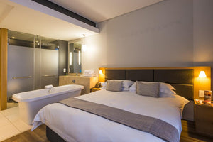 Umhlanga Get Away - Gateway Hotel - Instant Experiences 